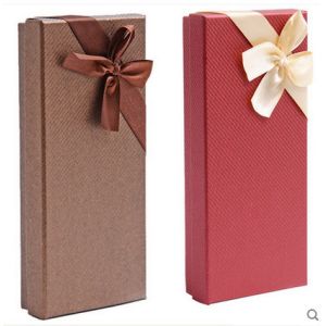 China Beautiful Customized Packing Gift Boxes on sale