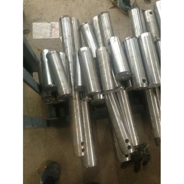 ISO9001-2000 Certified Excavator Bucket Pin 3060475 3088573 3088577 for ZX330/ZX300/EX300