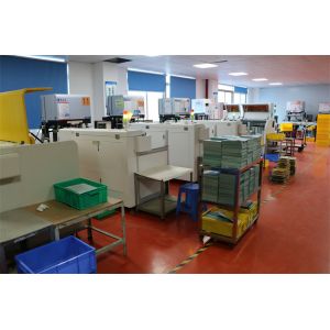 Aluminum Multilayer FR4 PCB Board Gleen Soldermask White Silkscreen