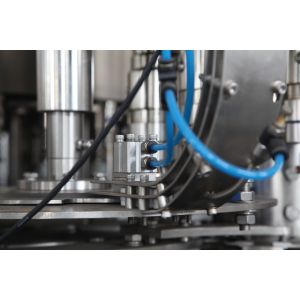 3 In 1 Automatic Water Bottle Filling Machine PLC Touch Screen Control