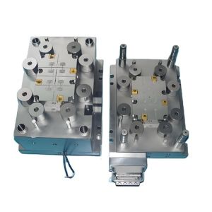 Plastic Injection Molding P20/718/738/NAK80/S136 Mould Material and Injection
