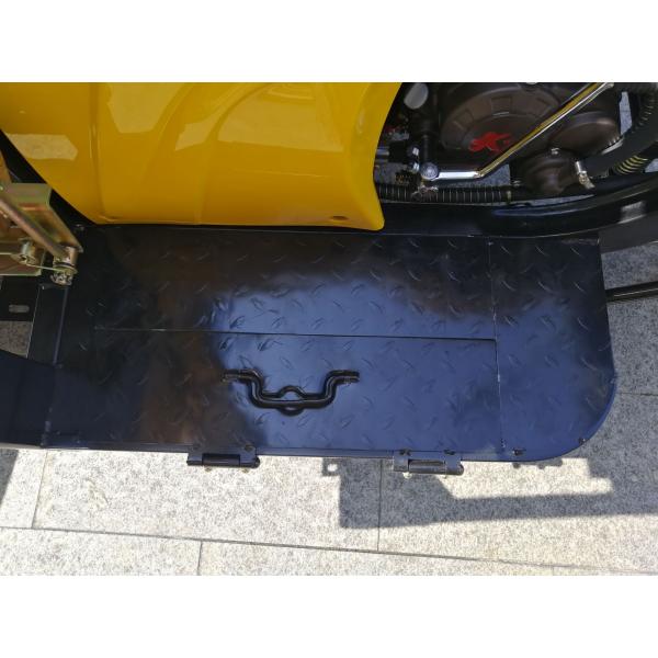 250CC Water Cooled Tricycle With Double Rear Tyres And 5 2 Rear Spring Leaves