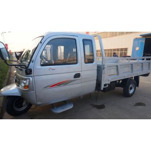 Semi Closed Carry 250cc Cargo Motor Tricycle With Cabin