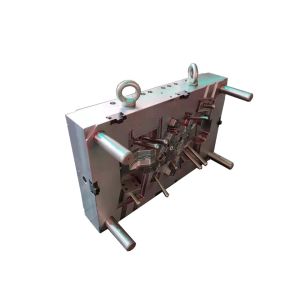 ODM Multi Cavity P20 PC Plastic Injection Moulding