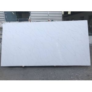Light Grey Vein Calacatta Quartz Countertops Acid Resistant Polished Finished