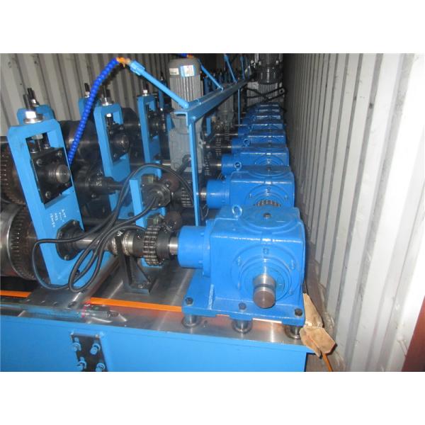 16 Stations Top Hat Roll Forming Machine With Framous Electric Elements with GI Steel 2.0mm Thickness