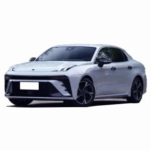 2023 LYNK CO 03 0km 2.0T/L4/254 horsepower 7-speed wet dual-clutch gearbox sedan