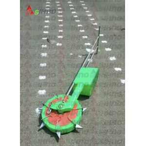 Manual Hand push fertilizer applicator machine
