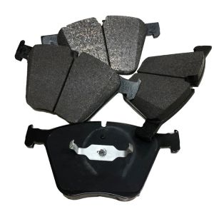 Chassis Parts Automotive Brake Pad LR064687 For Jaguar XE
