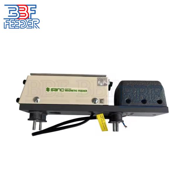 Buy CA-L150AG Sanki Straight Linear Vibrating Feeder Electromagnetic Direct Vibration at wholesale prices