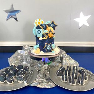 Laser Holographic Metallic Square Plastic Tablecloths