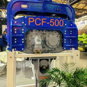 China 21 Meter Sheet Pile Driver Vibro Hammer For Large Construction Projects on sale