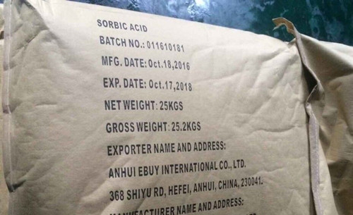 Colorless Food Grade Preservatives CAS 110-44-1 Sorbic Acid Powder
