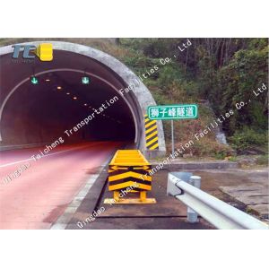 Highway Steel Tunnel Entrance Anti Collision Pad Guideable Yellow Crash