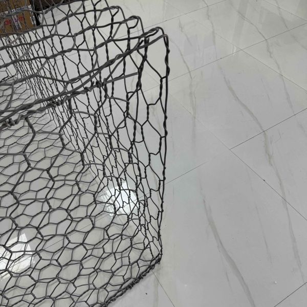 Hot Sale 10 X 12 Cm Gabion Basket / Hexagonal Gabion Wire Mesh Stone Cages Retaining Wall For Flood Control