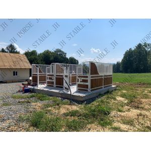 Hinged Powder Coated High Density Q235 European Horse Stalls