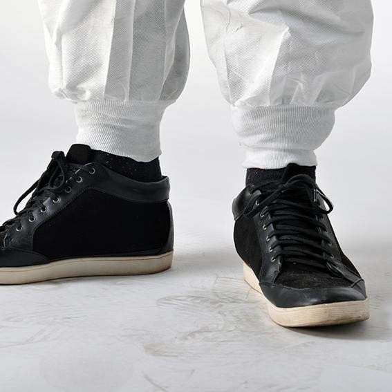 Buy Lightweight White Disposable Body Suit  Disposable Overalls Anti - Shrink at wholesale prices