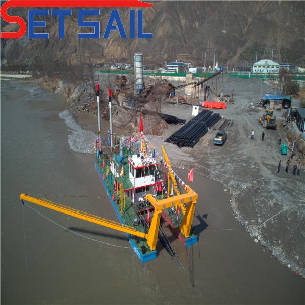 18 Inch Self Propelled Cutter Suction Dredger for Sale