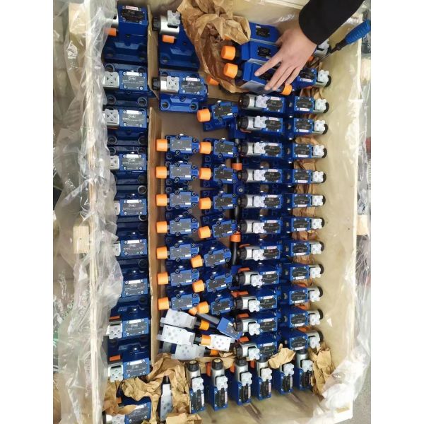 Buy 4WRZ10E1-85-70/6EG24N9K4/M
4WRZ10E1-50-70/6EG24N9TK4/D3M
4WRZ10E1-50-70/6EG24N9TK4/M Original imported German Rexroth electro-hydraulic directional valve proportional valve hydraulic servo valve at wholesale prices