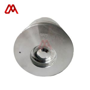 China High Quality 8-97219032-0 8972190320 Piston Suitable for Isuzu 4HG1T Engine on sale