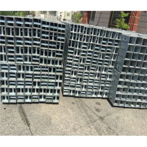 Durable Metal Fence Accessories Galvanized Square Sign Post High Performance