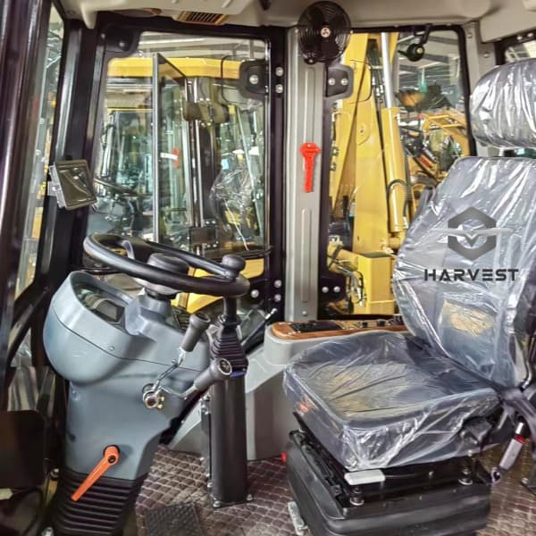 4WD Powerful Backhoe Loader SAM388 with Cummins Engine Hot Sale in Jamaica