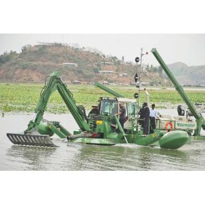 3000m2/H 0.8m Amphibious Dredger Swamp Buggy Excavator