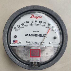 Magnehelic 2300-100PA Differential Pressure Gauge (Series 2000)