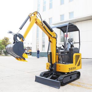 Digging Trenches Small Digger 1.8 Ton Crawler Towable Gasoline Micro Earth