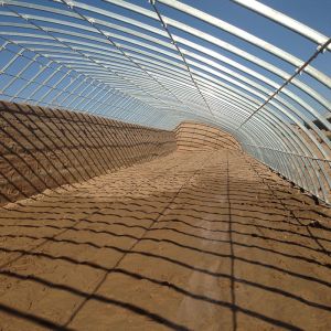 Single Layer Solar Greenhouse for Vegetable Growing Hydroponic System