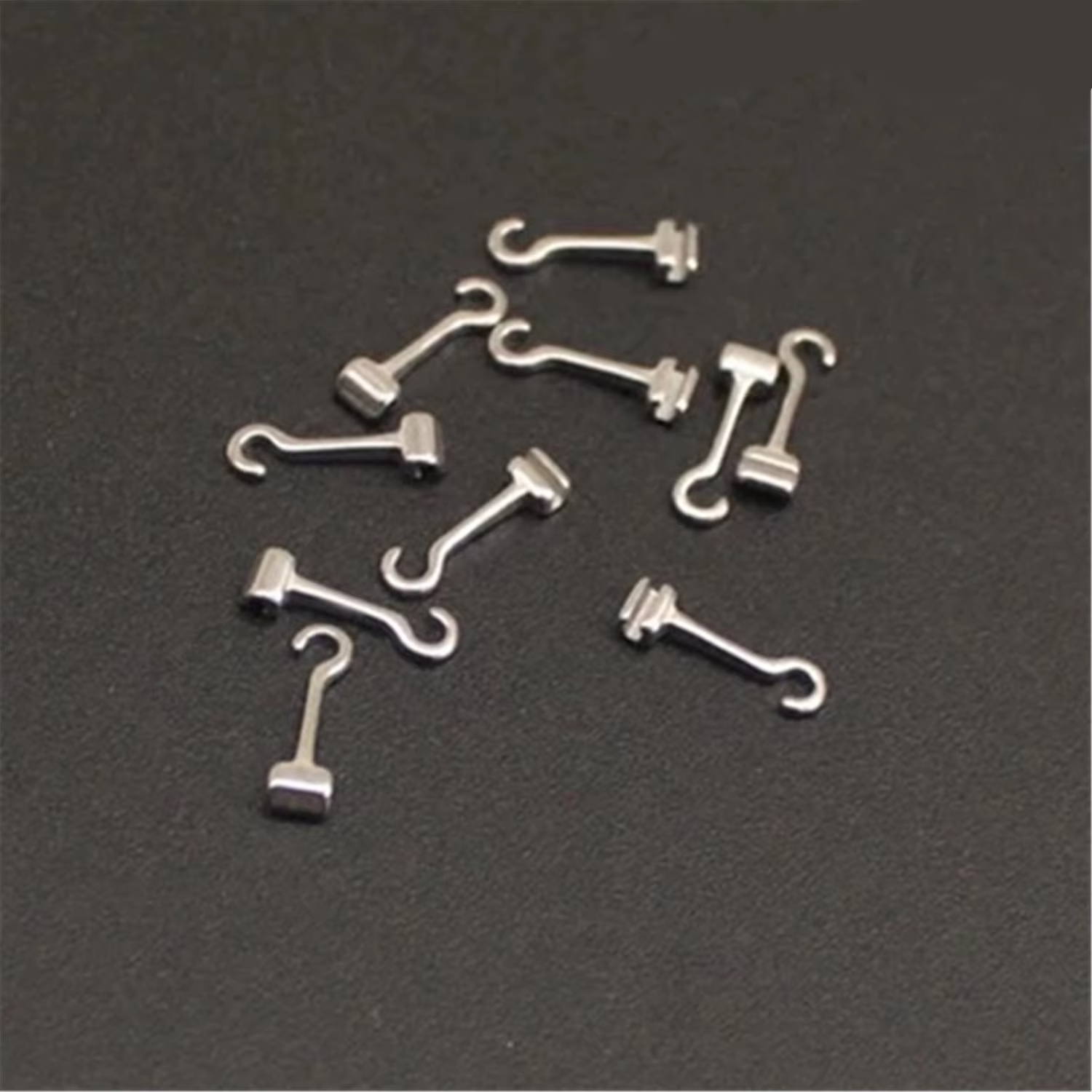 Sliding Crimpable Hook for Orthodontics with 5.4mm Common 2.1mm and 3.1mm Sizes