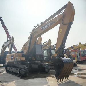 SANY SY215c Crawler Excavators in Sell 21800KG Operating Weight and 602 Working