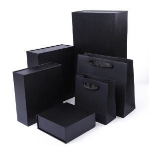 Quality Paper jewelry Gift Box Packaging Eco Friendly Cardboard black Magnetic Jewelry Box for sale