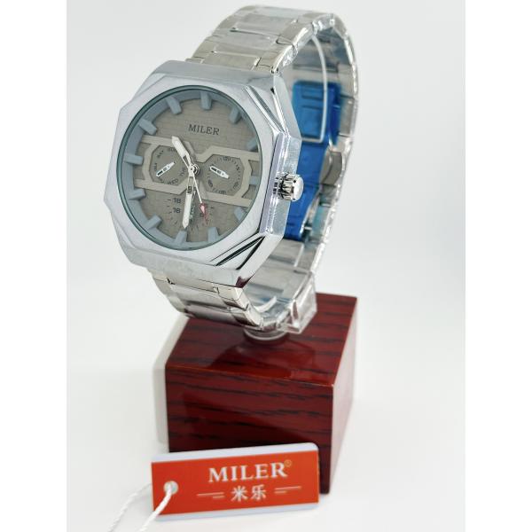 OEM Sports And Business Style Mens Stainless Steel Band Quartz Watch With Analog And Digital Display