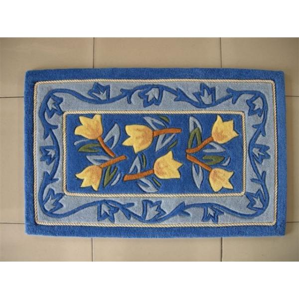 Buy Traditional Small Flowers Handtufted Acrylic 50x80cm Door Mat at wholesale prices
