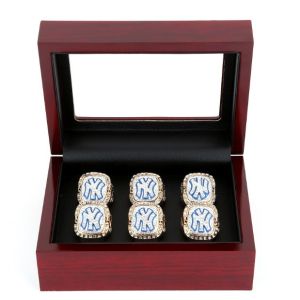 Lacquered Wooden Ring Jewelry Gift Packing Box With Clear Window