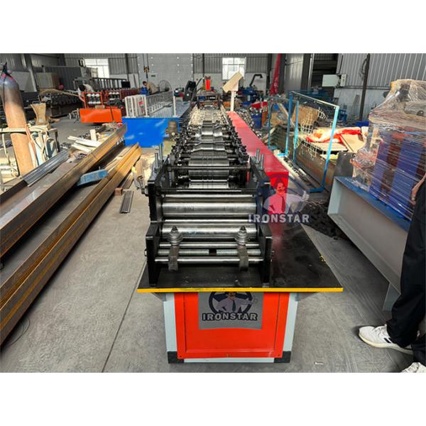 100mm sandwich rolling shutter door roll forming machine in Saudi Arabia olling shutter strip making machine