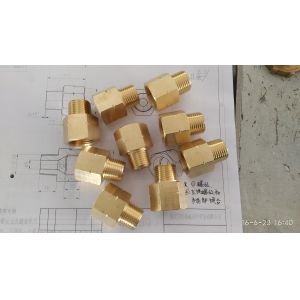 Customized pocket hose with brass fittings, made in China professional