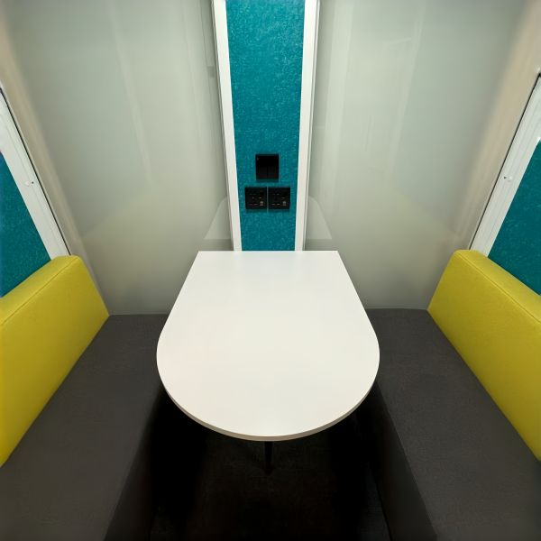 K212 Irregular table Desk Modern Office Furniture Booth Acoustic Meeting Pods For 2 Person