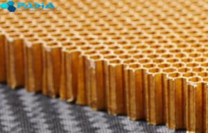 Sound Insulation Aramid Honeycomb Panels Satin Weave Pattern 120 G/M2