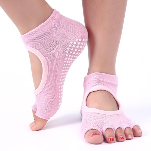 Buy Exfoliating Silicone Moisturizing Gel Socks With 78% Cotton 22% Spandex at wholesale prices