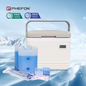 China 2-8°C Temperature Range White Medical Cooler Box with External Dimensions of 260*200*200mm on sale