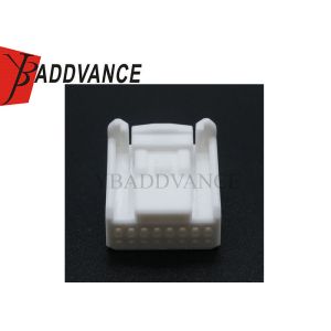 China 1318386-1 TE Connectivity White 16 Pin Female Auto Electrical Wiring Harness Connector on sale