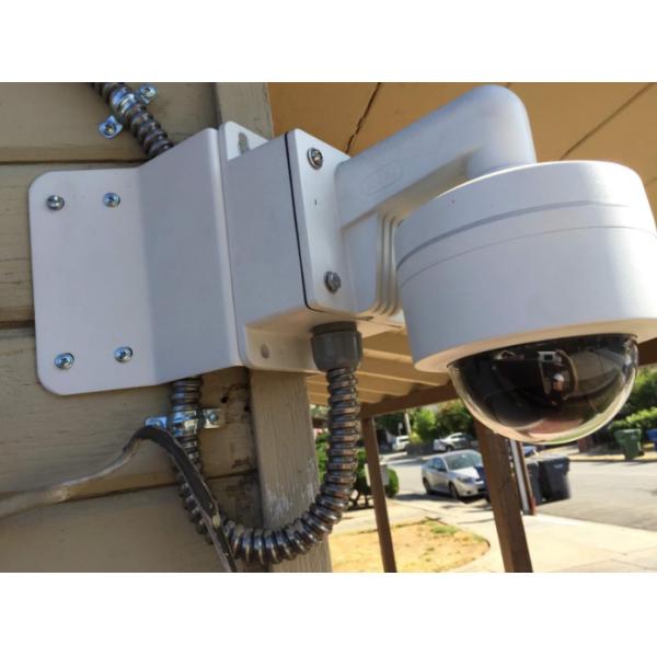 Customized Instruction Pole Mount Universal Corner Bracket for Most Wall Mounts Cameras