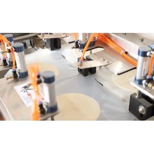 Paratha Pre Pack Laminating Machine Scallion Pancake With Film Covering Machine