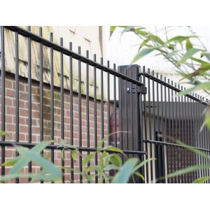 Theft-Deterrent Tubular Steel Fence For Enhanced Safety