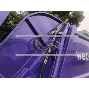 HOWO 5cbm Compactor Garbage Truck Compressed Waste Treatment Truck