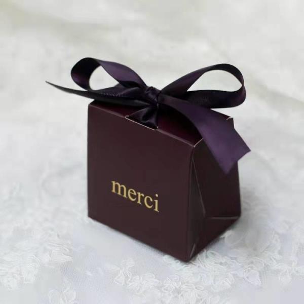 Customizable Candy Chocolate Wedding Food Packaging Box Eco Friendly With Ribbon Bow