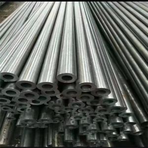 50CrV Precision Seamless Steel Fluid Pipe Round 70mm Welded