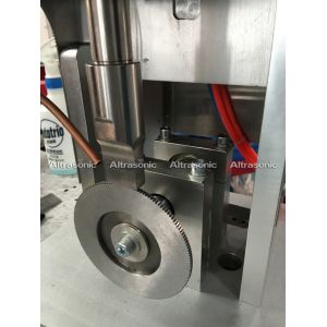 20Khz Ultrasonic Sealing Device Ultrasonic Plastic Welding Machine 2600W